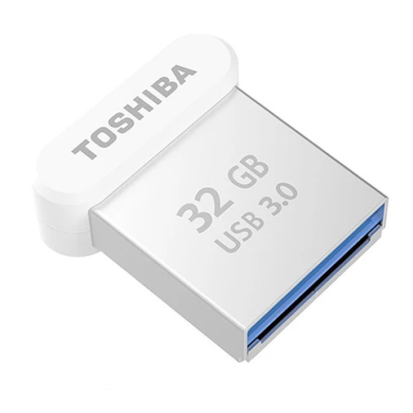 فلش مموری TOSHIBA با ظرفیت 32 گیگ