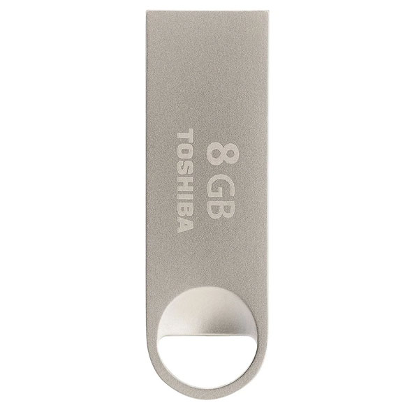 فلش مموری TOSHIBA با ظرفیت 8 گیگ